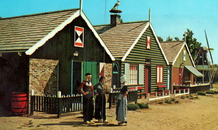 Little Netherlands - Old Postcard (newer photo)